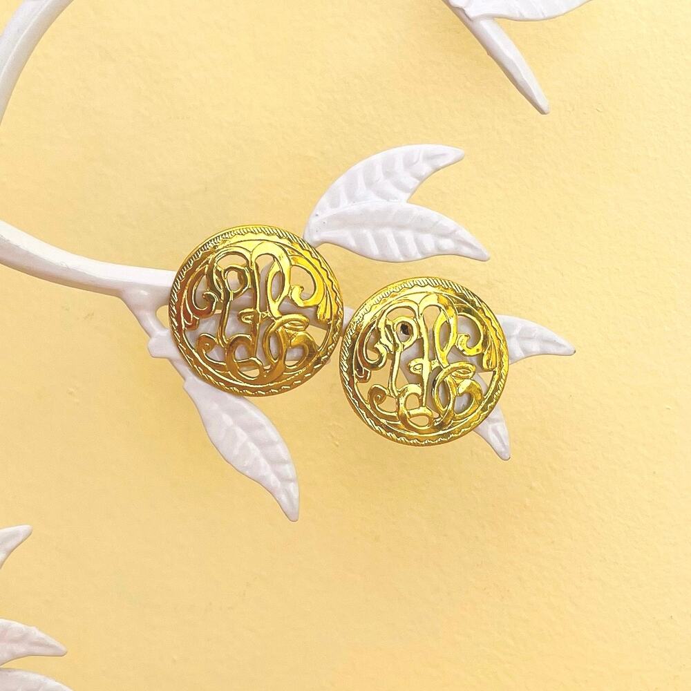 Vtg Round Filigree Scroll-Work Pierced Metalwork Earrings Pierced Rivited